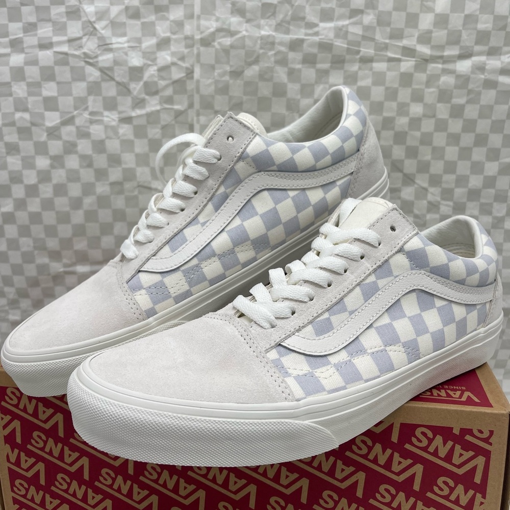 Vans WMNS Old Skool
Checkerboard Gray/Marshmallow
VN000D7ZOBP Sneakers - Picture 13 of 16
